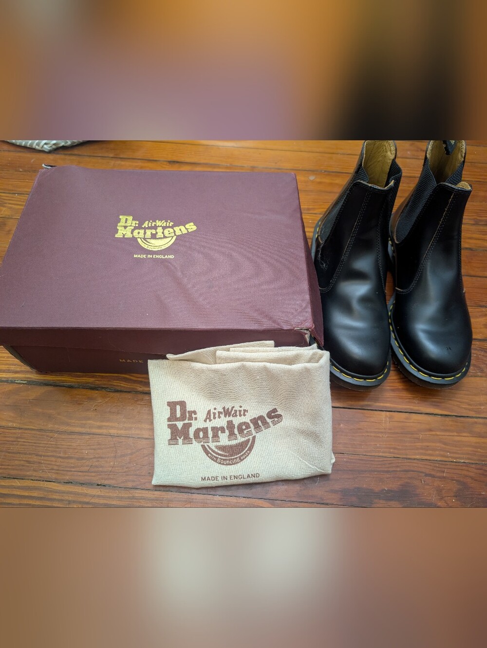 Dr. Martens MIE VINTAGE 2976 Quilon Chelsea Boots - Black